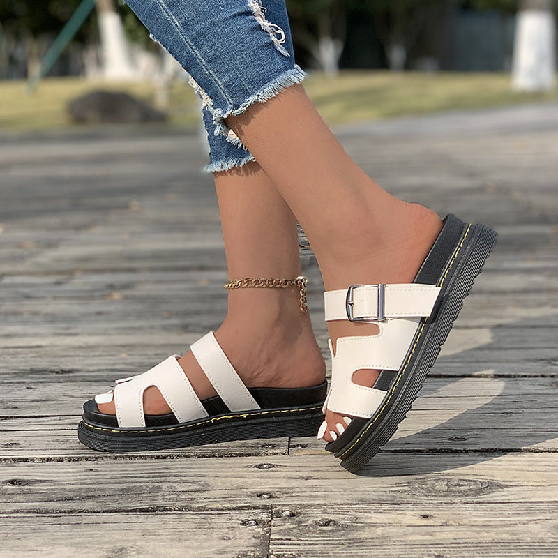 Soleil Thick-Sole Buckle Slide Slipper