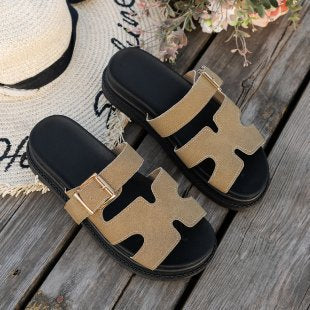 Soleil Thick-Sole Buckle Slide Slipper